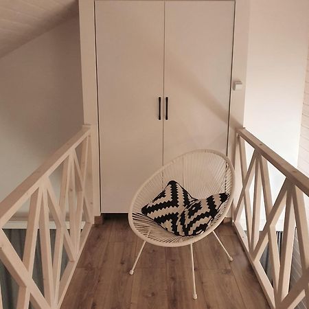 Babie Lato Daire Łazy Oda fotoğraf